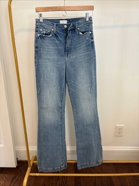 7 for all Mankind Ultra High Rise Dojo 28 34” Inseam